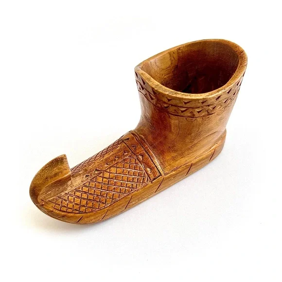 Vintage Hand-Carved Wooden Opanci Boot Figurine Rustic Folk Art Home Decor - Picture 7 of 10